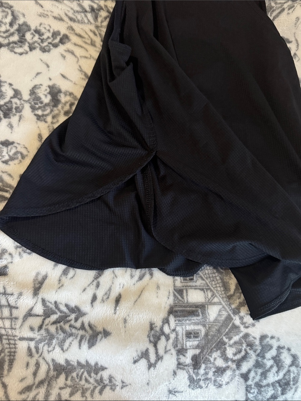 Fabletics Racerback Tank Top - Picture 3 of 4